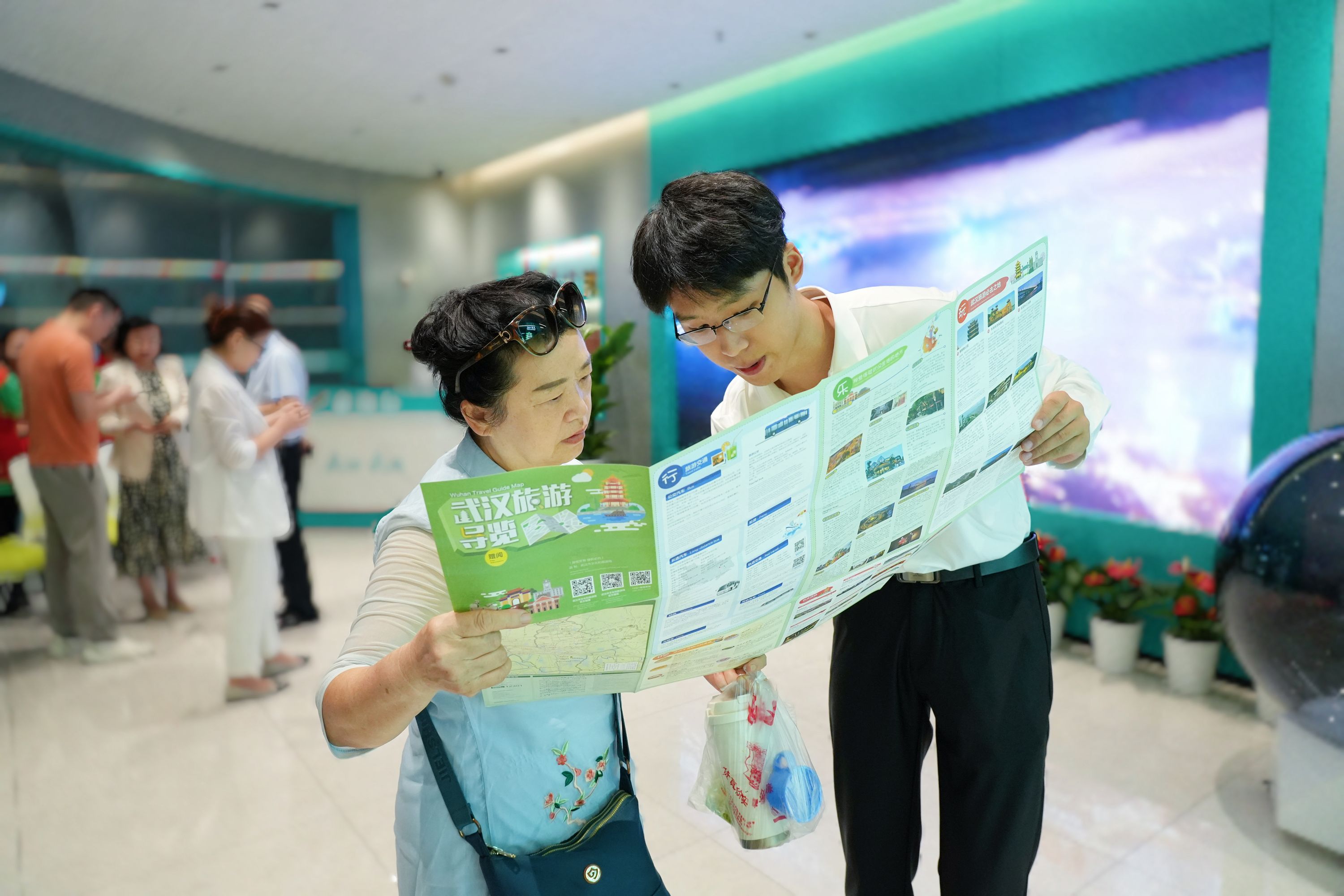 武漢站旅游信息咨詢中心啟動開放，助力游客暢游江城